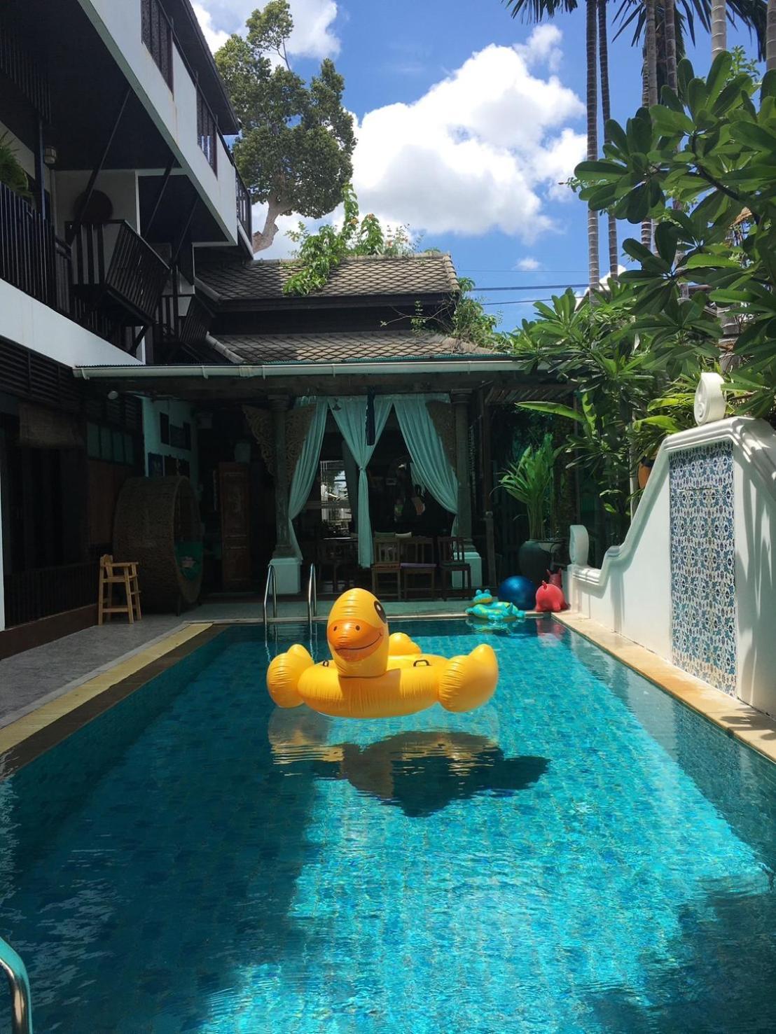 Baan Huenphen Hotell Chiang Mai Exteriör bild